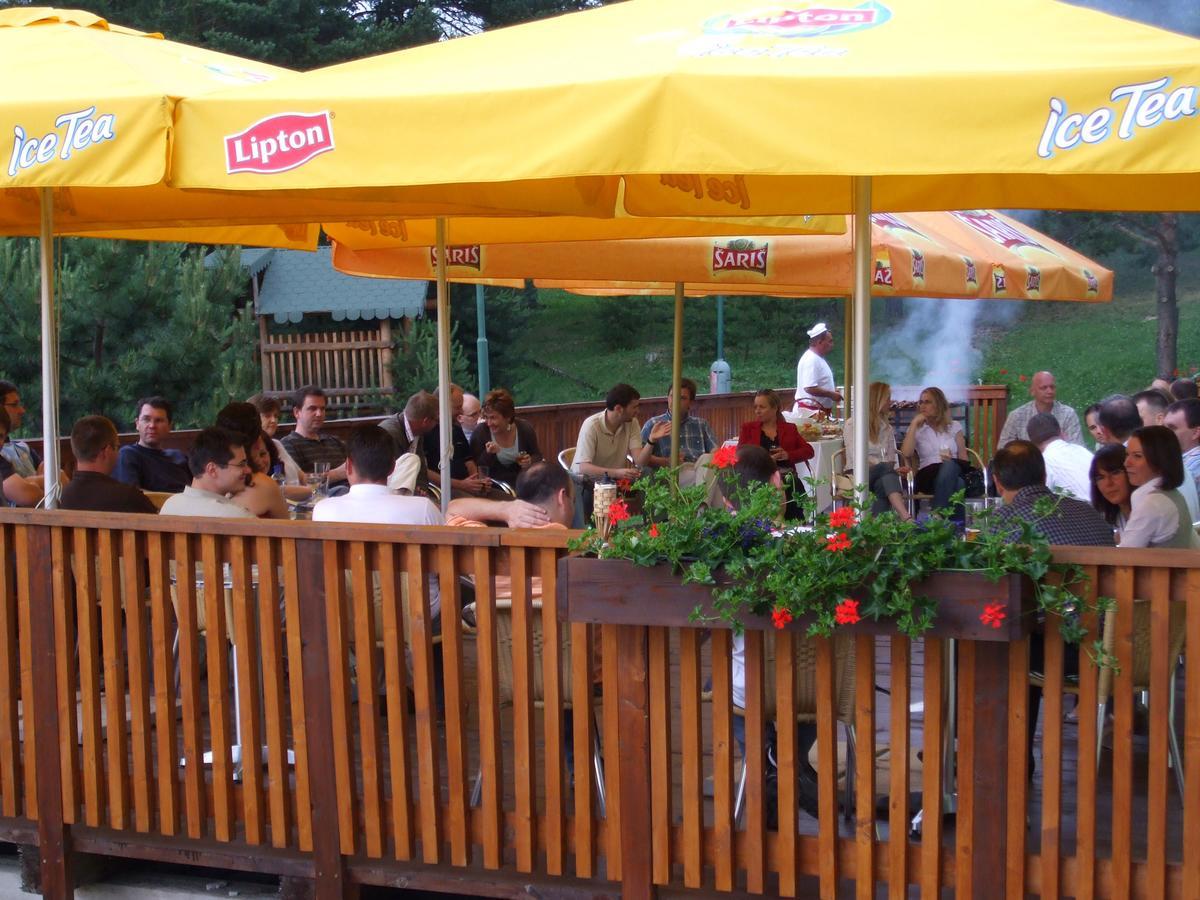 Park Hotel Cingov Smizany Exterior photo